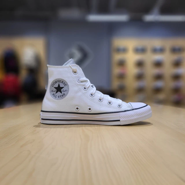 商品Converse|【韩国直邮|包邮包税】匡威 女士 CHUNK TAYLOR ALL STAR SEASONAL 白色 高鞋 570287C,价格¥466,第1张图片