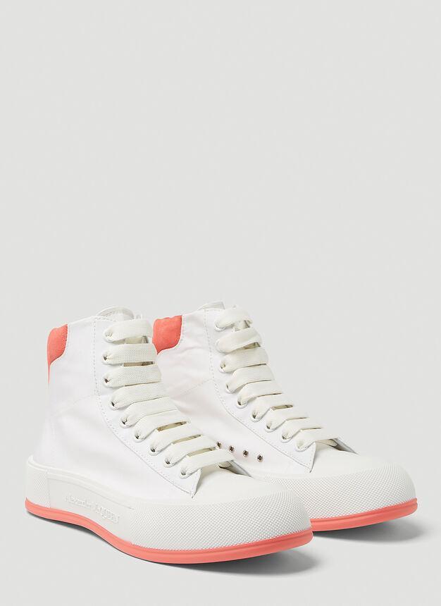商品Alexander McQueen|Deck Plimsoll High-Top Sneakers in White,价格¥2122,第4张图片详细描述
