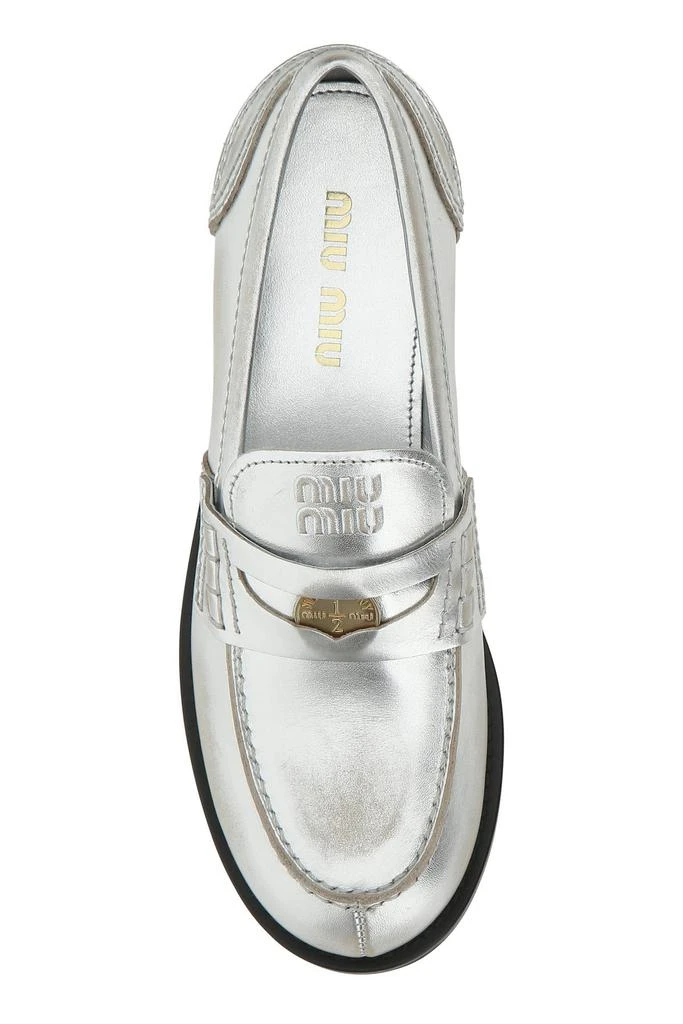 商品Miu Miu|Silver leather loafers,价格¥7047,第3张图片详细描述