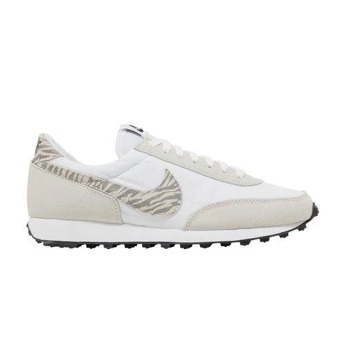 商品NIKE|Nike Ladies footwear DM3346-101,价格¥365,第1张图片