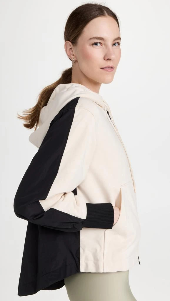 商品SWEATY BETTY|Sweaty Betty Contrast Zip Through Jacket,价格¥532,第4张图片详细描述