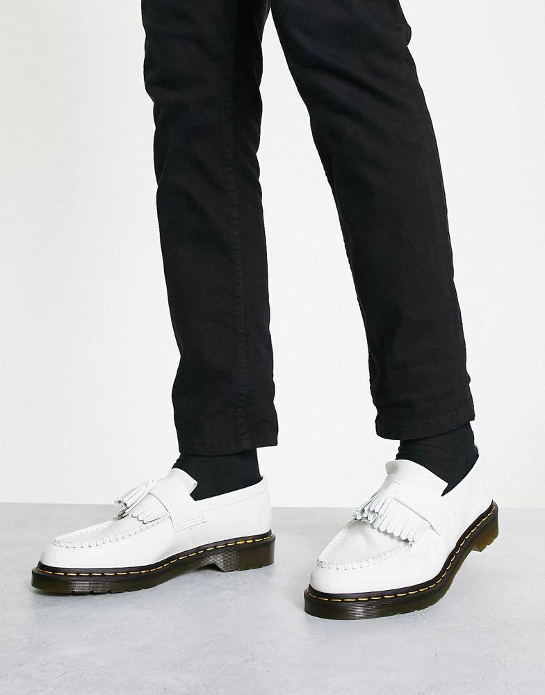 商品Dr. Martens|Dr Martens Adrian YS tassel loafers in white smooth,价格¥779,第1张图片