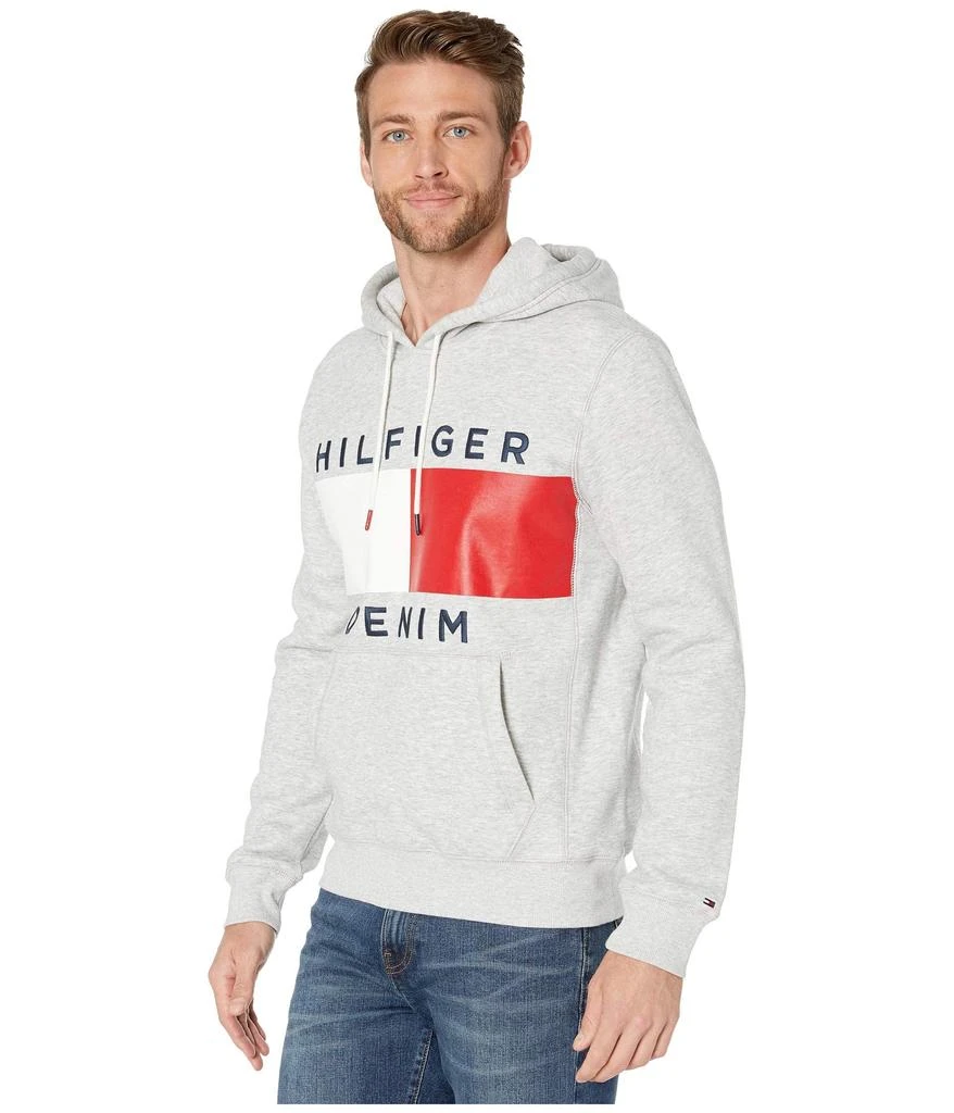 商品Tommy Hilfiger|Tommy Hilfiger Men's Long Sleeve Fleece Flag Pullover Hoodie Sweatshirt,价格¥377,第2张图片详细描述