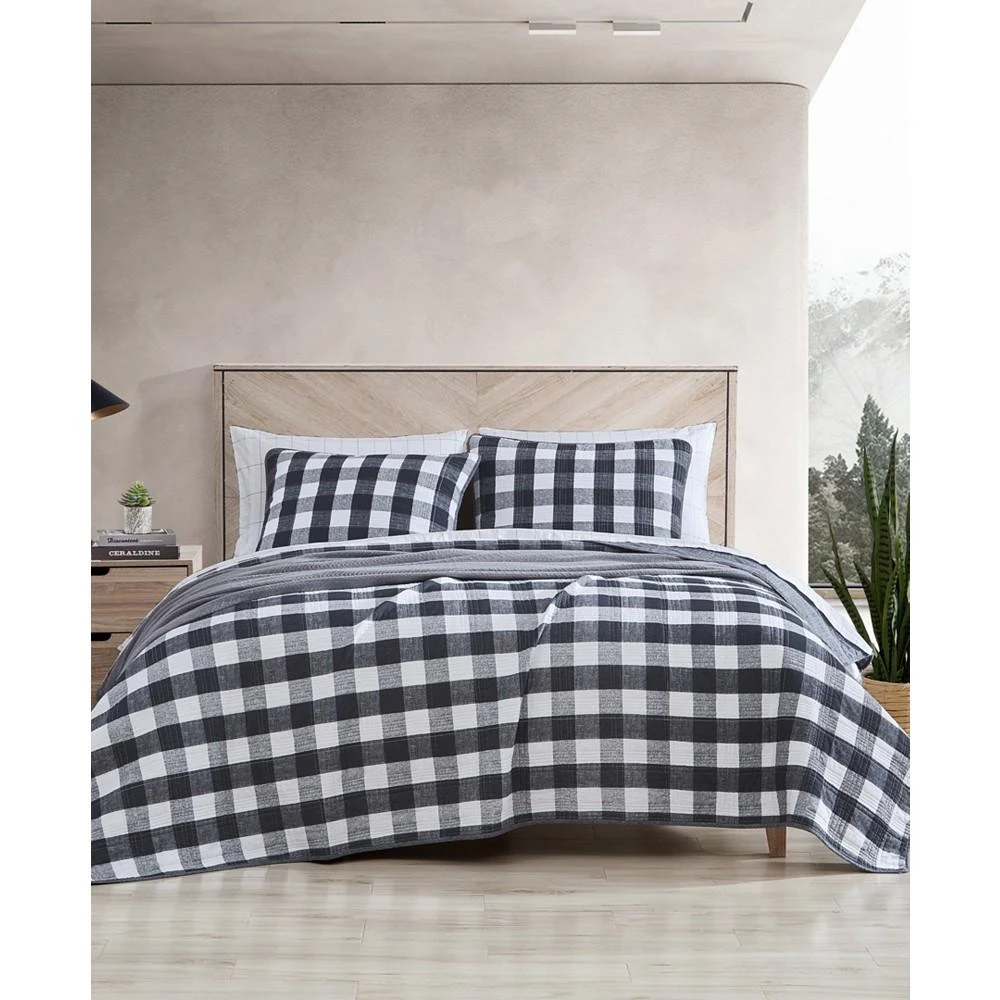 CLOSEOUT! Lakehouse 3 Piece Plaid Quilt Set 商品
