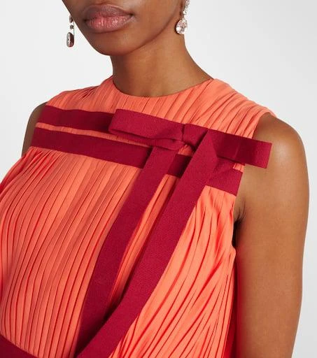 商品ROKSANDA|Calista caped bow-detail plissé midi dress,价格¥13319,第4张图片详细描述