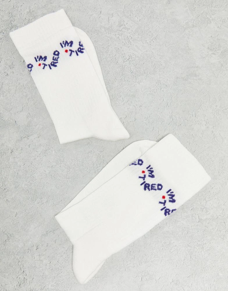 商品ASOS|ASOS DESIGN im tired slogan socks in white,价格¥34,第3张图片详细描述