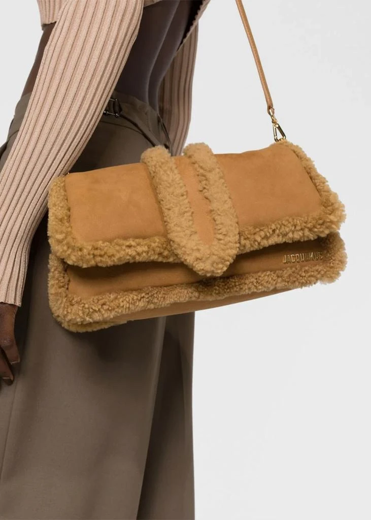 商品Jacquemus|Jacquemus Camel Le Bambidou Shearling Shoulder Bag,价格¥9656,第3张图片详细描述