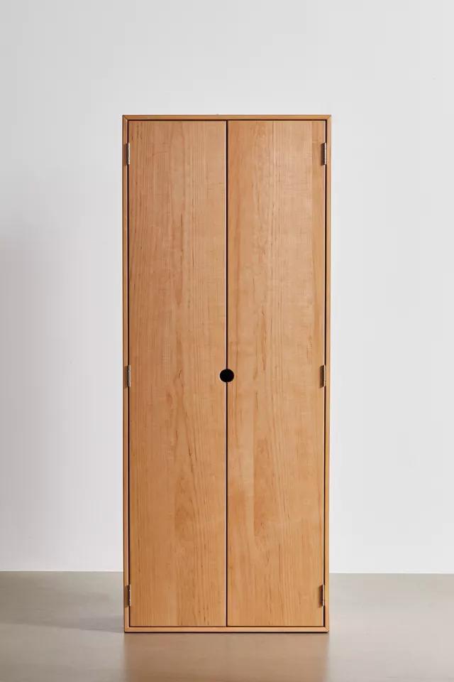 商品Urban Outfitters|Gillian Tall Storage Cabinet,价格¥2213,第6张图片详细描述