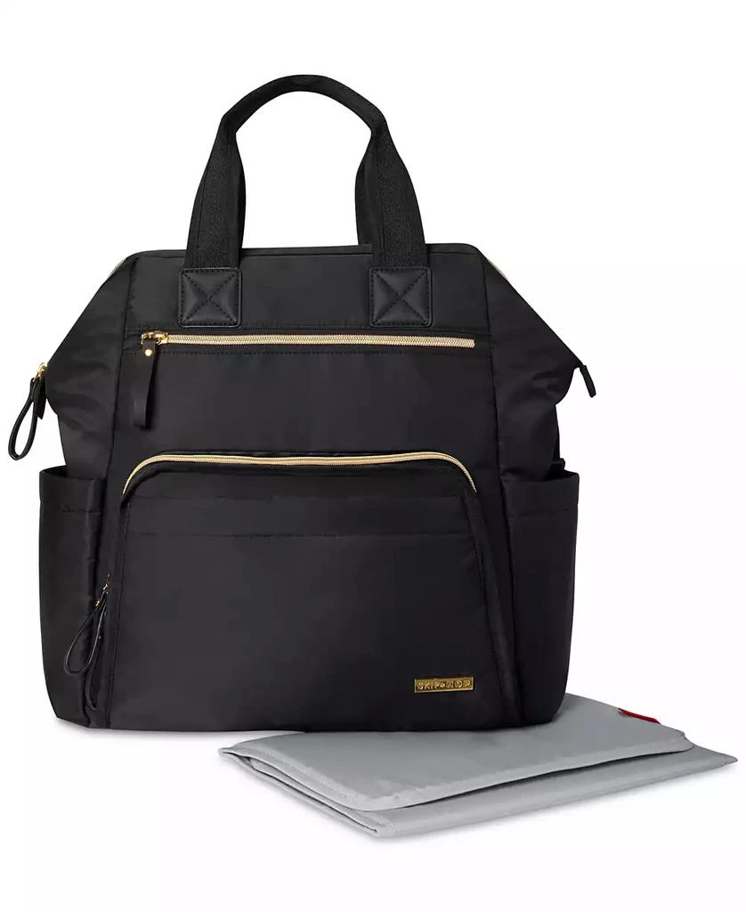商品Skip Hop|Mainframe Wide Open Diaper Backpack,价格¥556,第2张图片详细描述