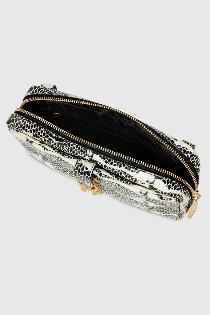 商品Rebecca Minkoff|Edie Belt Bag,价格¥2068,第3张图片详细描述