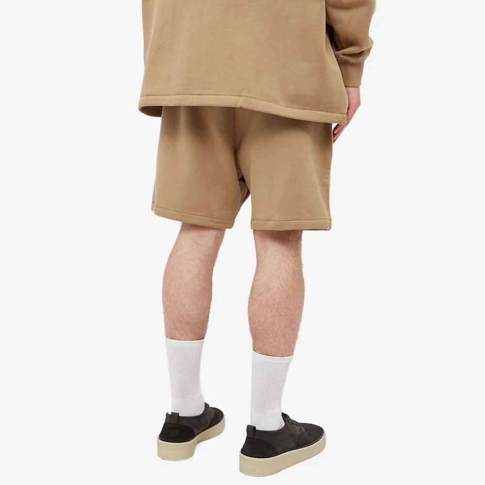 商品Essentials|Fear of God ESSENTIALS Logo Sweat Short - Oak,价格¥595,第3张图片详细描述