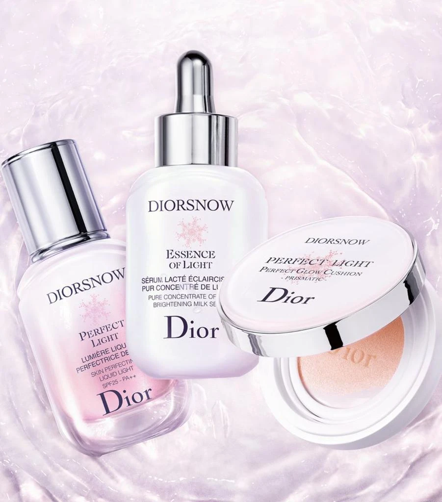 商品Dior|Diorsnow Perfect Light Glow Cushion Foundation Refill,价格¥354,第2张图片详细描述
