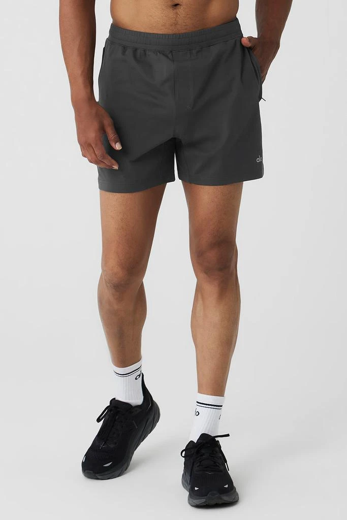 商品Alo|Conquer React Performance Short - Anthracite,价格¥510,第1张图片