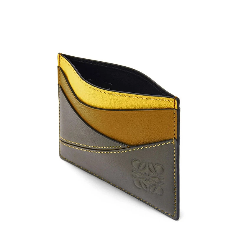 商品Loewe|【预售3-7天】罗意威 22新款Puzzle系列 男士柠檬色/卡其绿色经典小牛皮卡包卡片夹C510V33X04-2883,价格¥2350,第4张图片详细描述