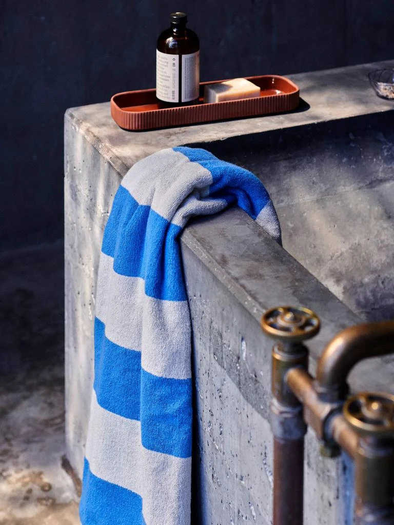 商品HAY|Frotté Striped Cotton Bath Towel,价格¥793,第1张图片详细描述