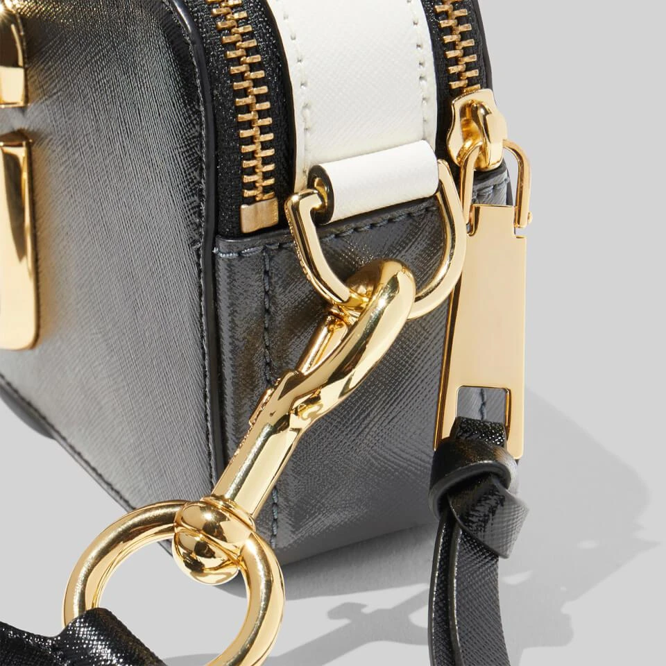 商品Marc Jacobs|Marc Jacobs Women's Snapshot MJ Cross Body Bag - Dust Multi,价格¥1866,第4张图片详细描述