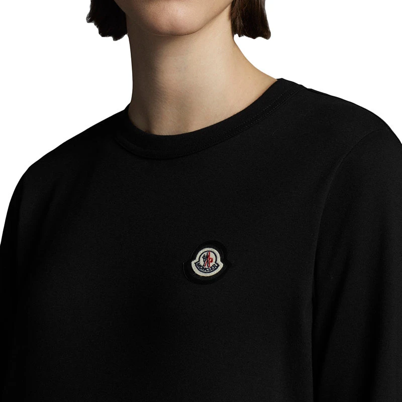 商品Moncler|【预售3-7天】Moncler/蒙克莱 22年秋冬新款 女士黑色纯棉徽标图案长袖T恤H10938D00002809CR999,价格¥2090,第6张图片详细描述