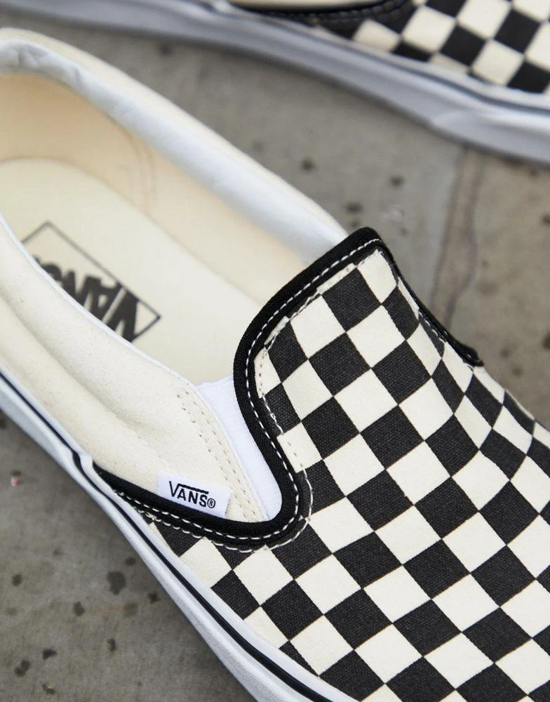 商品Vans|Vans Slip-On checkerboard trainers in black,价格¥343,第4张图片详细描述