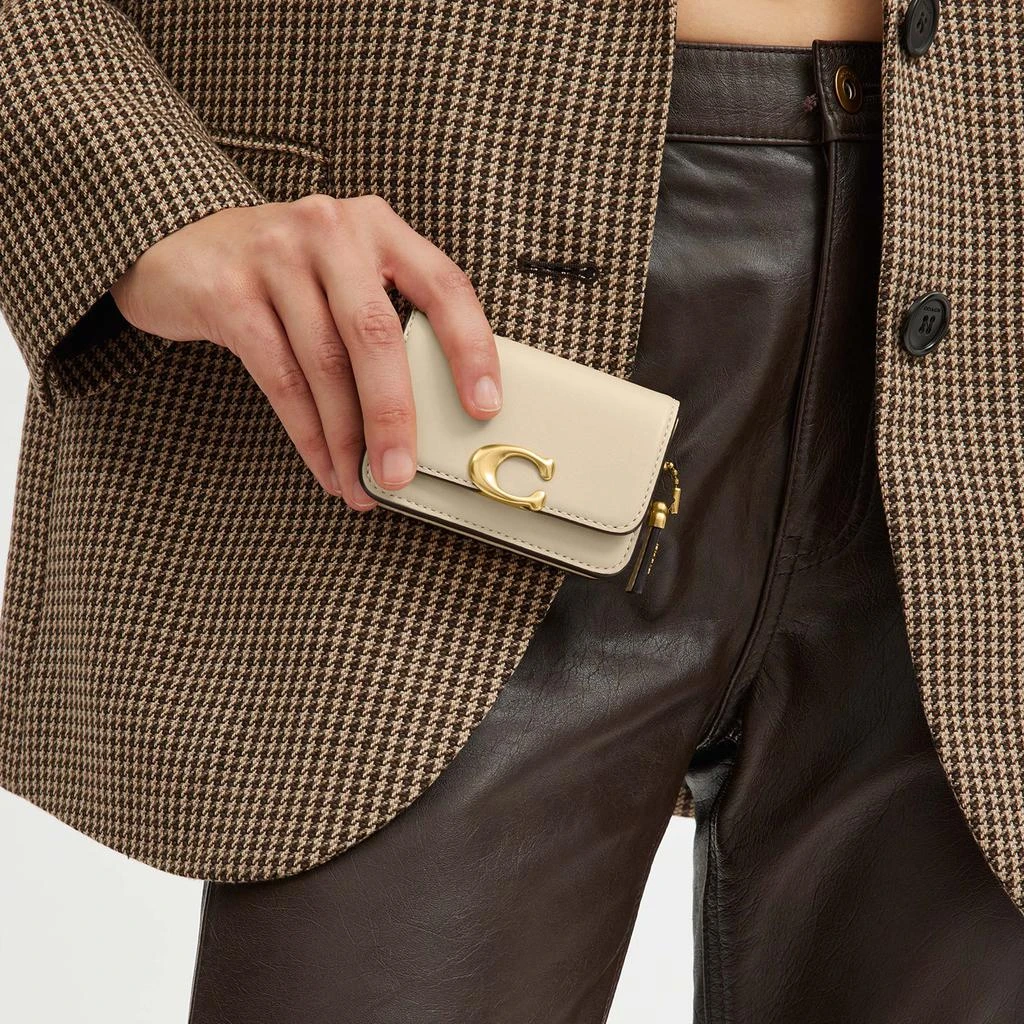 商品Coach|Coach Bandit Luxe Refined Calf Leather Card Belt Bag,价格¥1621,第3张图片详细描述