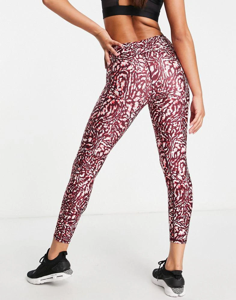 商品Under Armour|Under Armour Training Heat Gear leggings in pink print,价格¥247,第2张图片详细描述