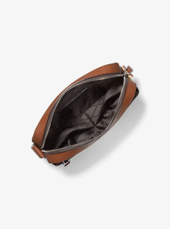 商品Michael Kors|Hudson Pebbled Leather Utility Crossbody Bag,价格¥666,第2张图片详细描述