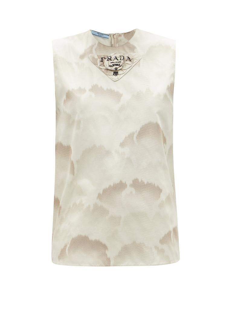 商品Prada|Triangle logo-patch cloud-print silk-taffeta top,价格¥8686,第1张图片