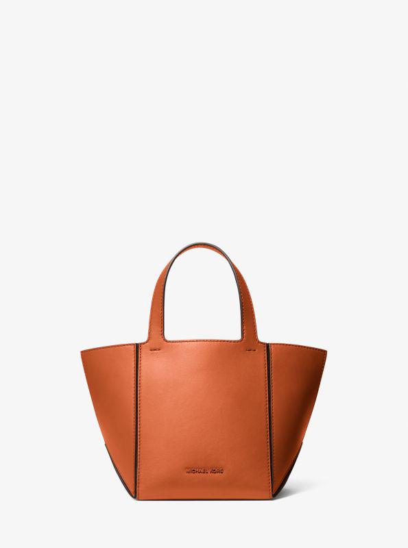 【MICHAEL KORS】Jordi Small Hand-Crocheted Leather Tote Bag Jordi Small Hand-Crocheted and Leather Tote Bag | Michael