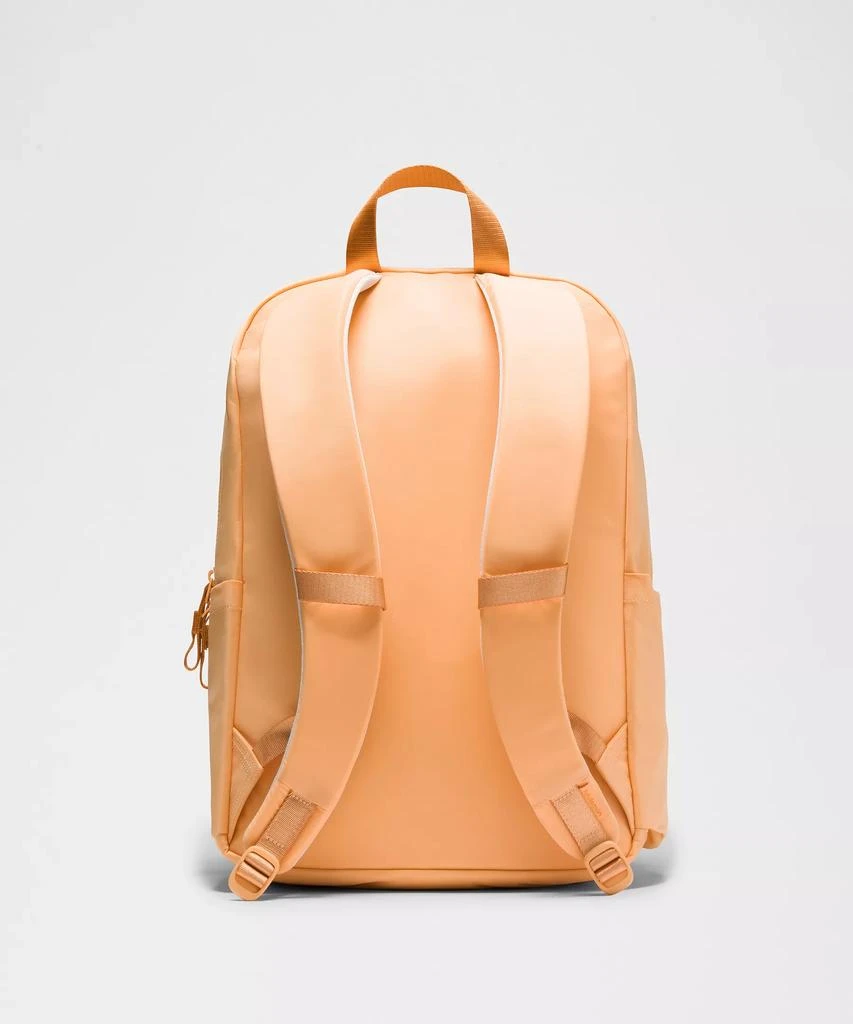 Everywhere Backpack 22L 商品
