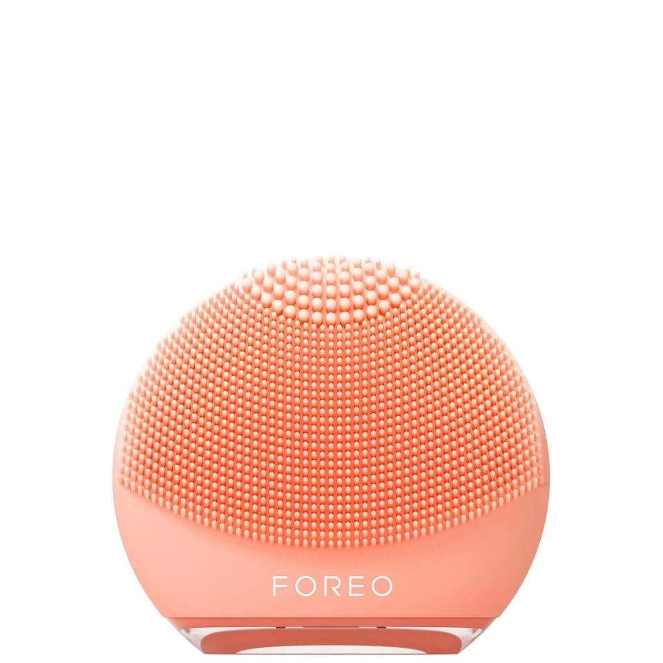 商品Foreo|FOREO LUNA 4 GO 2-Zone Facial Cleansing and Firming Device for All Skin Types,价格¥807,第1张图片