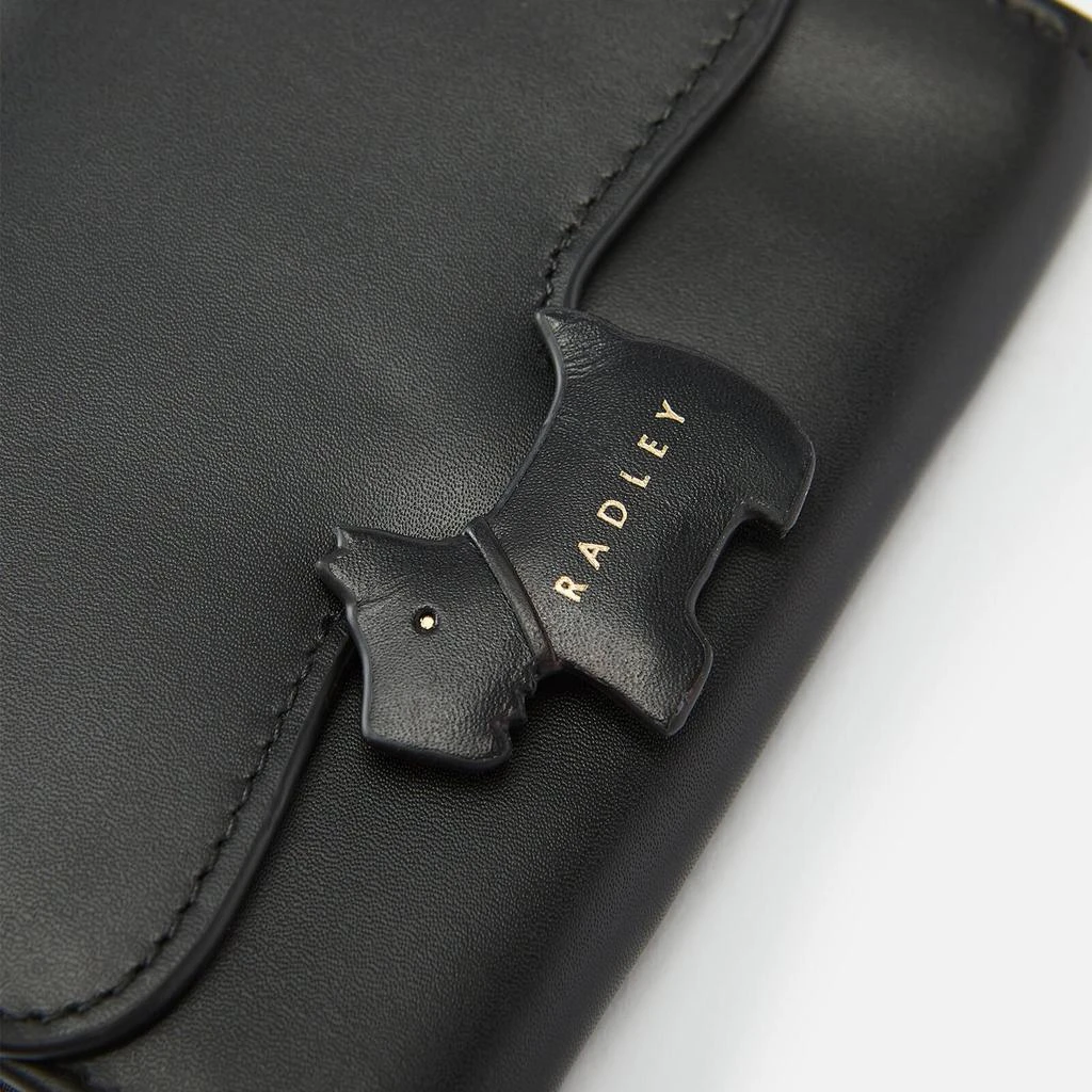 商品Radley|Radley Women's Radley Crest Medium Flapover Purse - Black,价格¥487,第4张图片详细描述