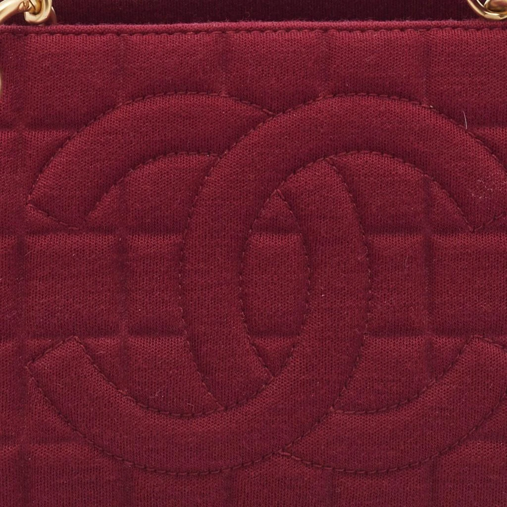 商品[二手商品] Chanel|Chanel Burgundy Choco Bar Quilted Jersey Shoulder Bag,价格¥11554,第5张图片详细描述