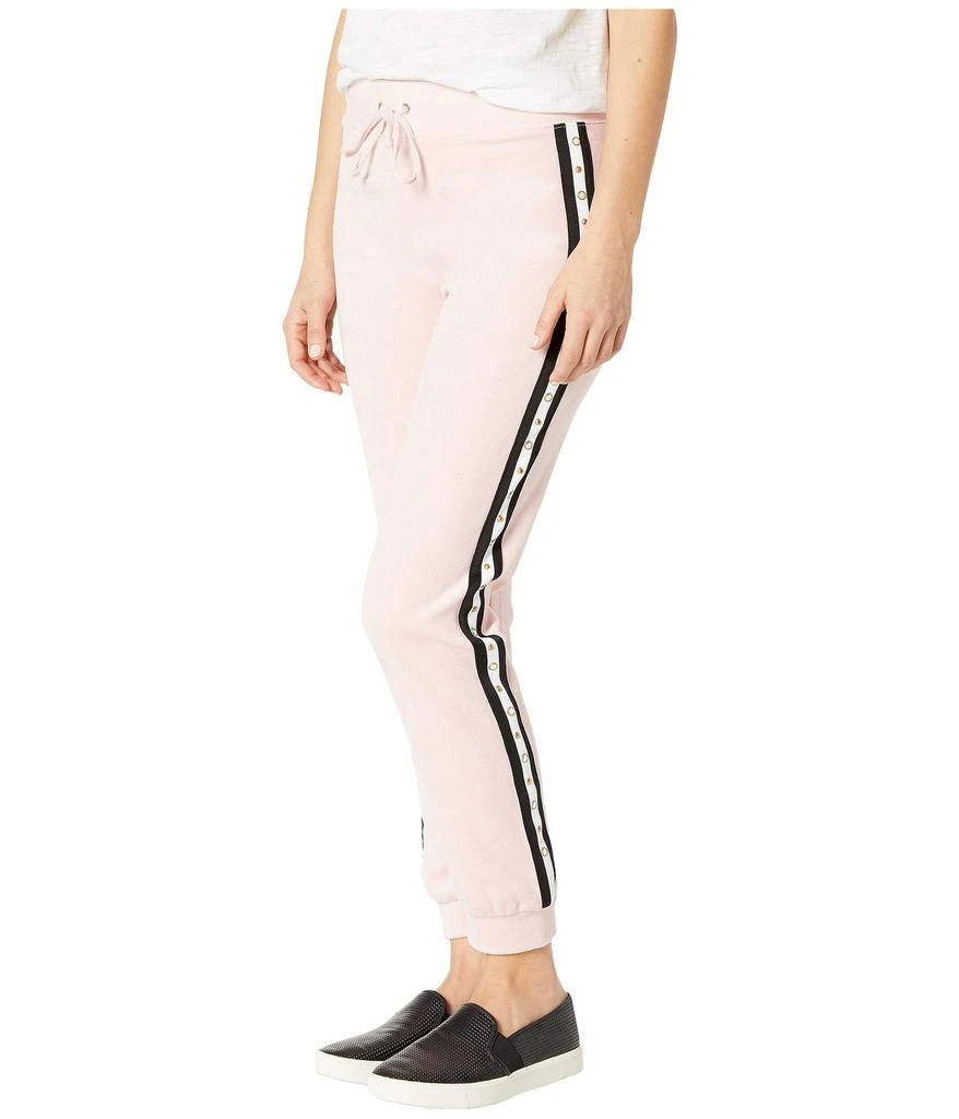 商品Juicy Couture|Track Velour Pearl Embellished Pants,价格¥169,第2张图片详细描述