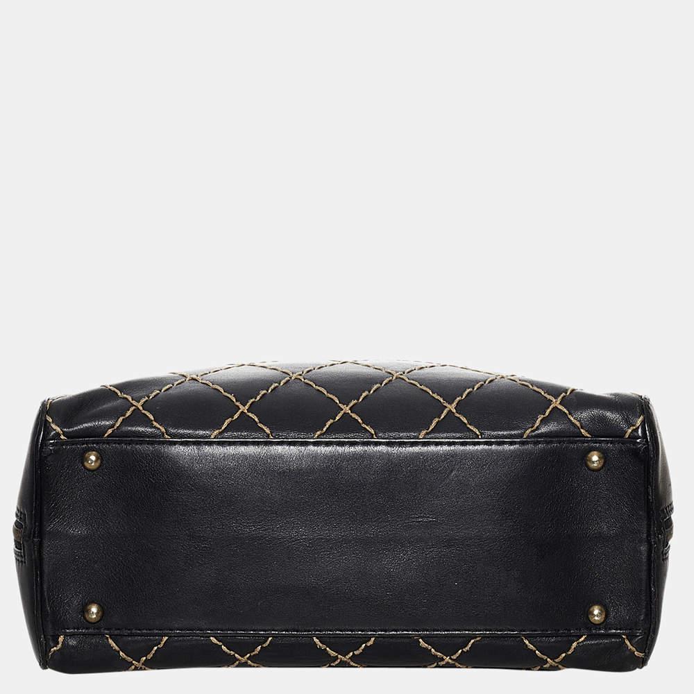 Chanel Black Wild Stitch Leather Handbag商品第4张图片规格展示