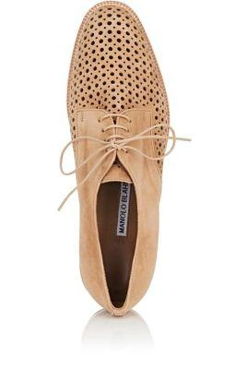 商品Manolo Blahnik|Aferi Perforated Suede Oxfords,价格¥2298,第4张图片详细描述