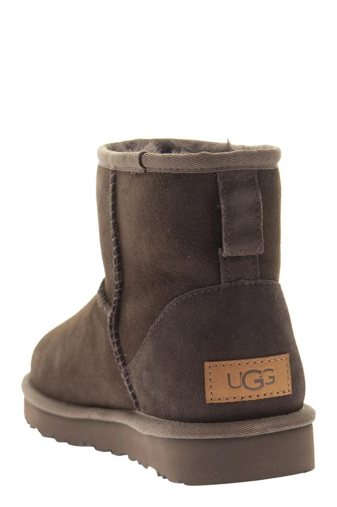 商品UGG|UGG MINI CLASSIC II - Boots,价格¥1388,第3张图片详细描述