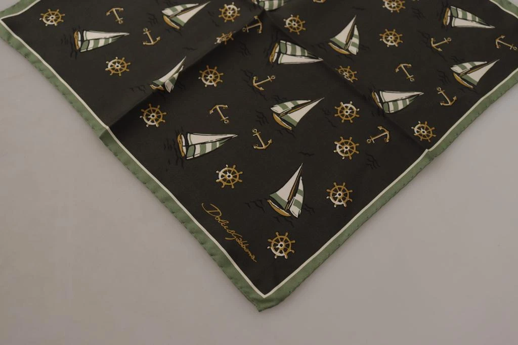 商品Dolce & Gabbana|Dolce & Gabbana Multicolor Printed DG Logo Square Handkerchief,价格¥964,第2张图片详细描述