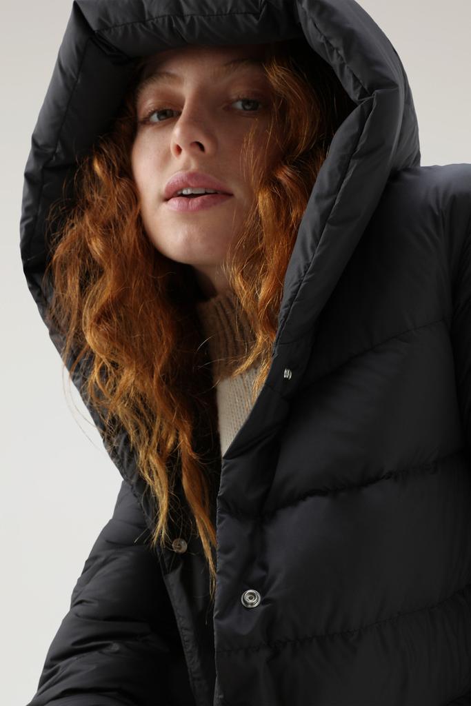 商品Woolrich|Ellis Long Microfiber Down Jacket,价格¥4466,第6张图片详细描述