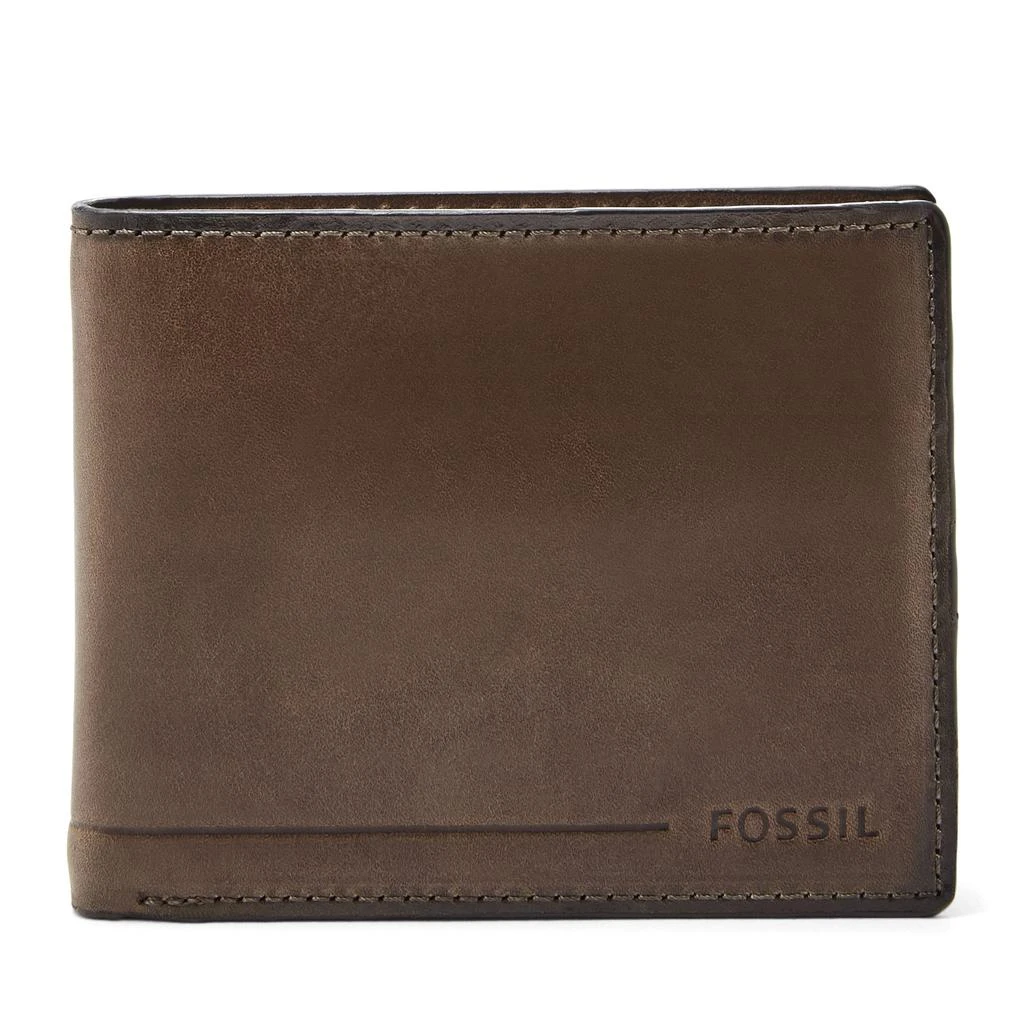 商品Fossil|Men's Allen Leather RFID Passport Case,价格¥184,第1张图片