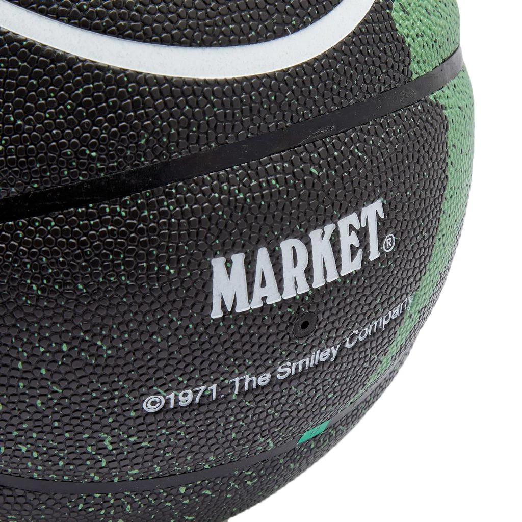 商品MARKET|MARKET Smiley Bitmap Basketball,价格¥551,第3张图片详细描述