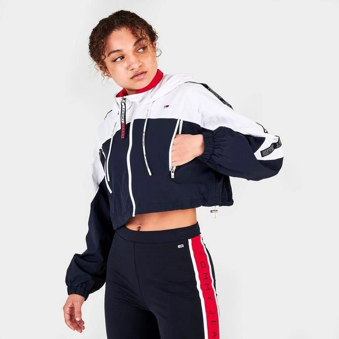 商品Tommy Hilfiger|Women's Tommy Jeans Cropped Windbreaker Jacket,价格¥373,第3张图片详细描述