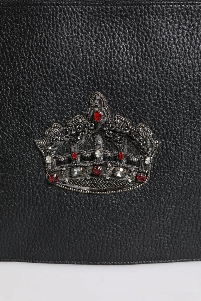 商品Dolce & Gabbana|Dolce & Gabbana Black Calfskin Crown Embellished Clutch Pouch Bag,价格¥4170,第2张图片详细描述