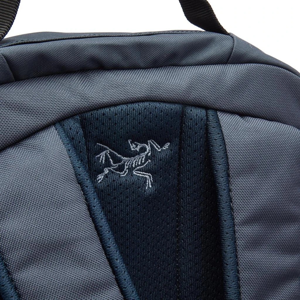 商品Arc'teryx|Arc'teryx Mantis 26 Backpack,价格¥1415,第3张图片详细描述