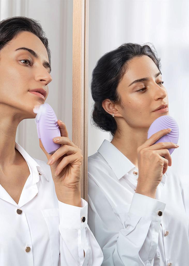 商品Foreo|LUNA™ 4 Smart Facial Cleansing & Firming Massage Device For Sensitive Skin,价格¥2050,第6张图片详细描述