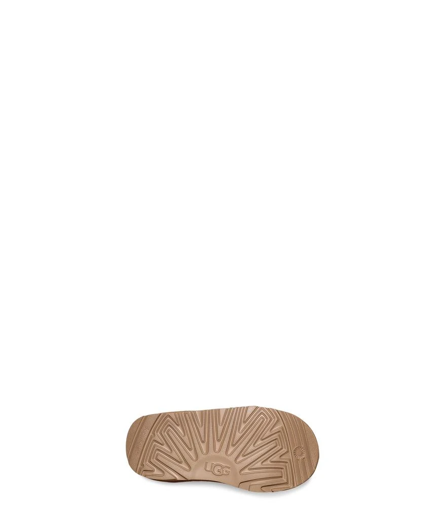 商品UGG|Classic Mini Zipper Tape Logo (Toddler/Little Kid),价格¥863,第3张图片详细描述