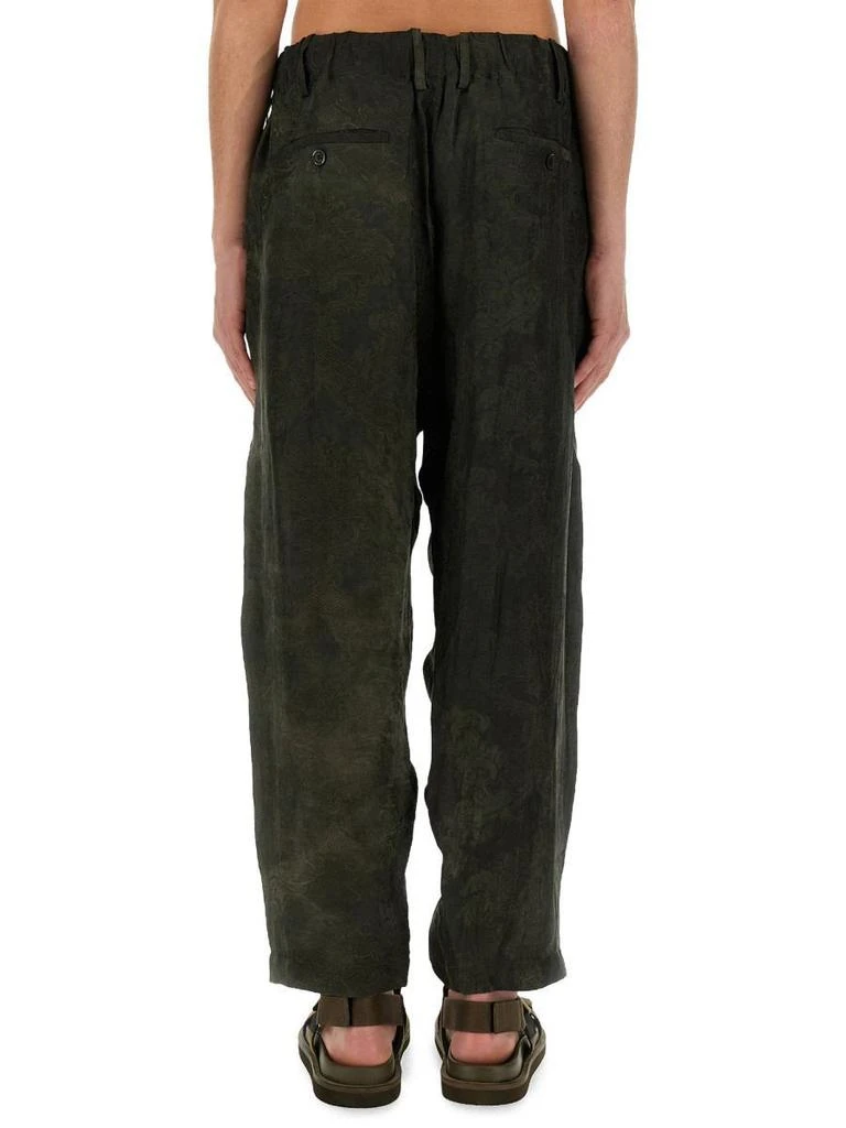 商品Uma Wang|Uma Wang Pants & Shorts in Green,价格¥4316,第3张图片详细描述