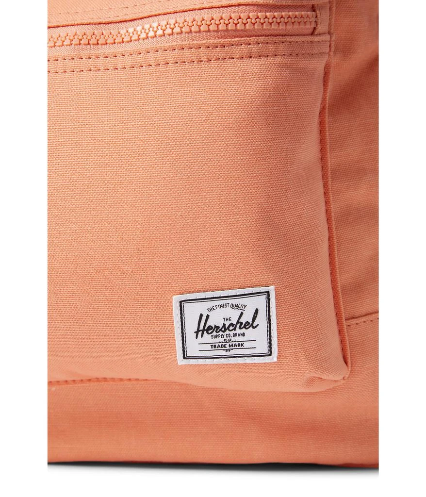 商品Herschel Supply|Daypack,价格¥329,第4张图片详细描述
