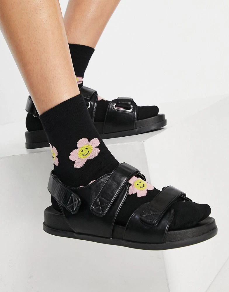 商品ASOS|ASOS DESIGN Wide Fit Factually sporty sandals in black,价格¥67,第3张图片详细描述