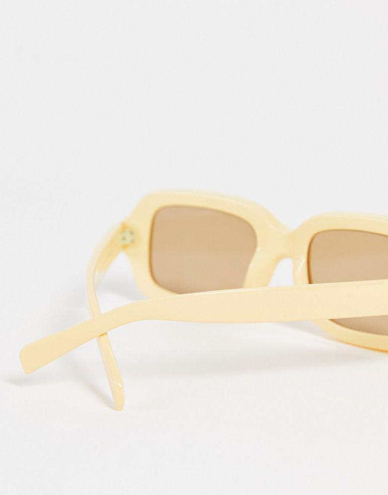 商品ASOS|ASOS DESIGN square sunglasses in yellow with tonal lens - YELLOW,价格¥51,第4张图片详细描述