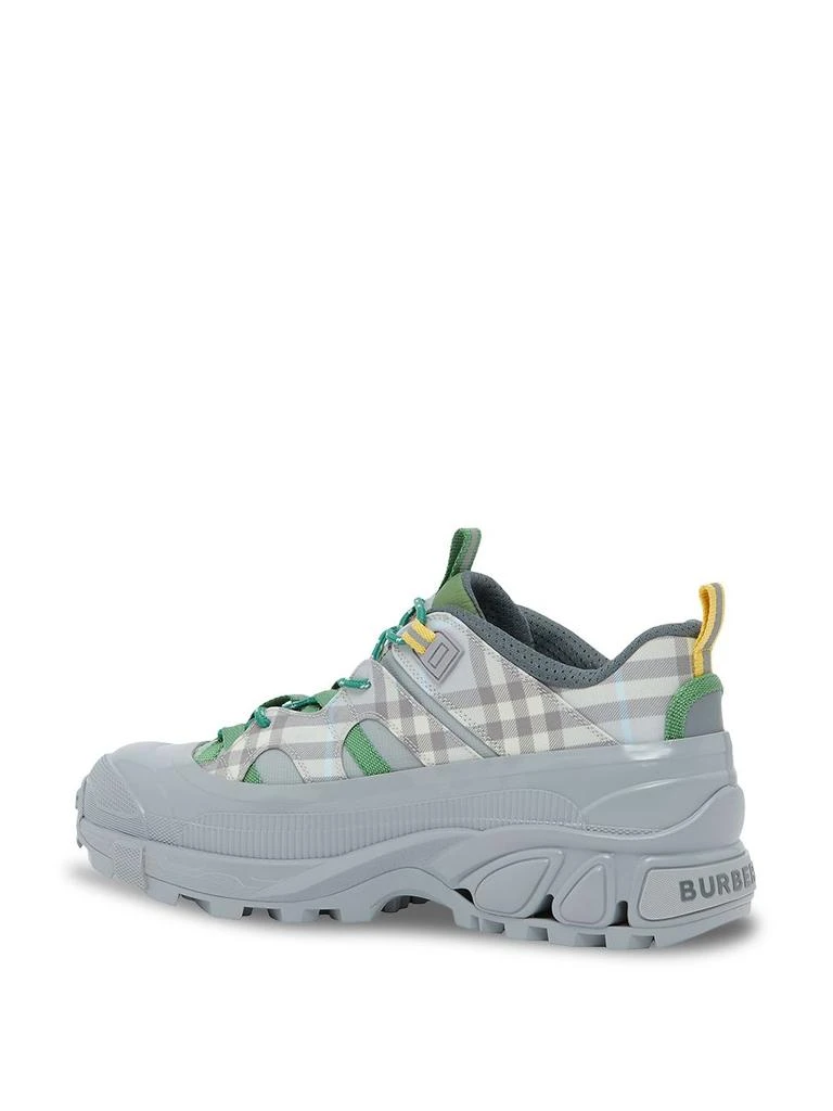 商品Burberry|Runway Arthur Low Top Sneaker,价格¥6445,第5张图片详细描述