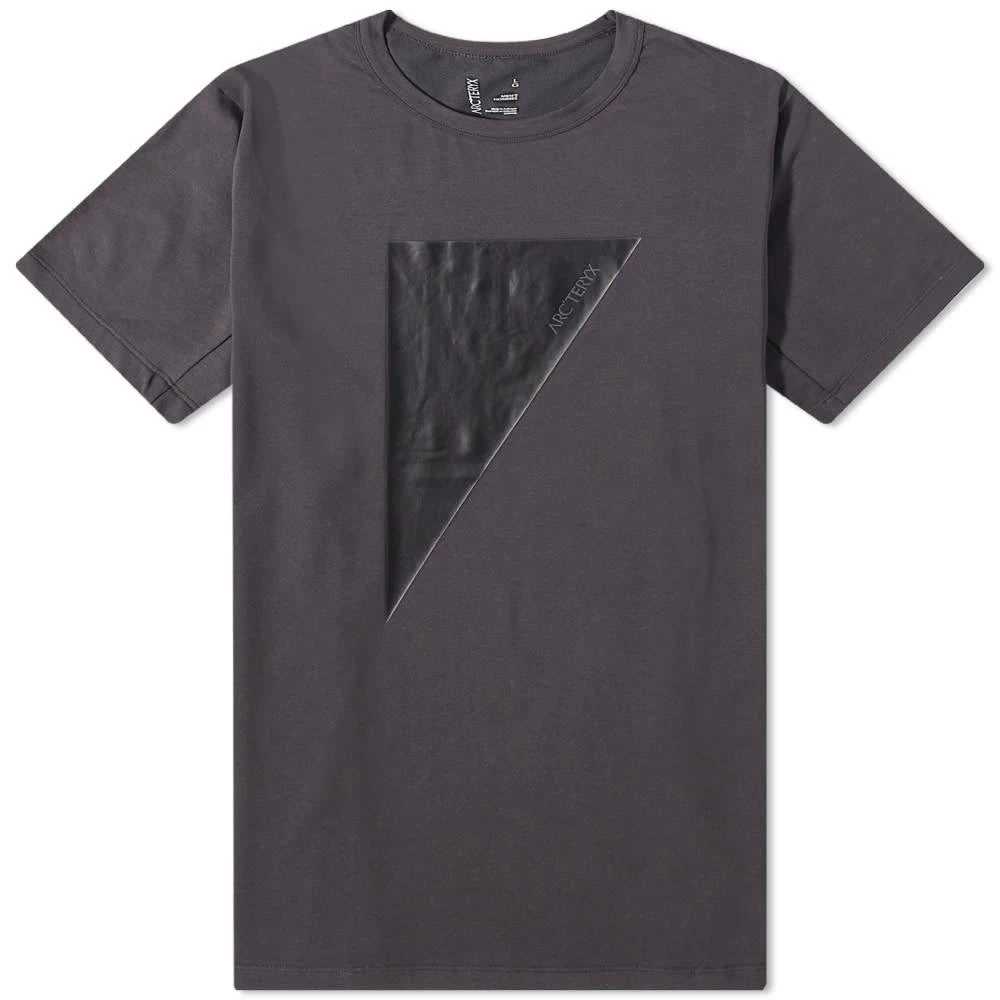 商品Arc'teryx|男款有机棉 轻盈 T 恤,价格¥591,第1张图片